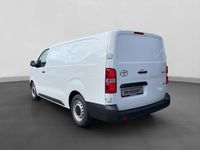 Neu Toyota Proace 100 kW (136 PS) 2025 Beige (icy white) Van / Kleinbus