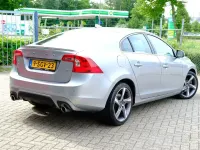 Gebraucht Volvo S60 R-Design 150 PS (110 kW) 2013 Grau Limousine