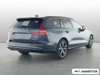 Gebraucht Volvo V60 Plus 197 PS (144 kW) 2025 Blau Kombi