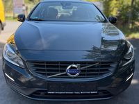 Gebraucht Volvo S60 Business Edition 150 PS (110 kW) 2017 Grau Limousine