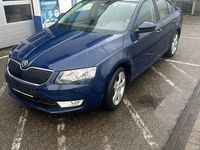 Gebraucht Skoda Octavia Active 105 PS (77 kW) 2014 Kleinwagen