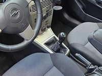 Gebraucht Opel Astra 90 PS (66 kW) 2008 Grau Coupé