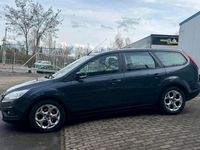 Gebraucht Ford Focus Titanium 125 PS (91 kW) 2009 Grau Kombi