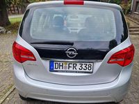 Gebraucht Opel Meriva Active 120 PS (88 kW) 2013 Silber Van / Kleinbus