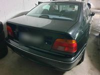 Gebraucht BMW 520 150 PS (110 kW) 2000 Schwarz Limousine