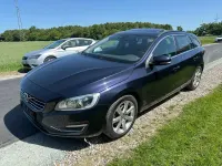 Gebraucht Volvo V60 190 PS (139 kW) 2016 Blau Kombi