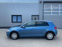 Gebraucht VW Golf VII 105 PS (77 kW) 2013 Pacific blue metallic Limousine