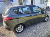 Gebraucht Ford B-MAX SYNC Edition 101 PS (74 kW) 2014 Magneticgrau Van / Kleinbus