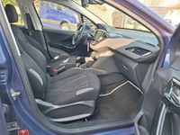 Gebraucht Peugeot 208 Active 68 PS (50 kW) 2014 Blau Kleinwagen