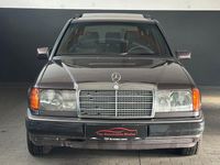 Second-hand Mercedes E250 90 CP (66 kW) 1991 Mov Break