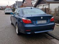 Gebraucht BMW 520 170 PS (125 kW) 2004 Blau Limousine