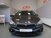 Gebraucht BMW 225 Advantage 136 PS (100 kW) 2017 Grau Kombi