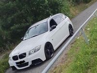 Gebraucht BMW 318 180 PS (132 kW) 2012 Weiß Kombi