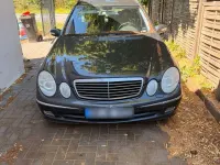 Gebraucht Mercedes E320 Avantgarde 204 PS (150 kW) 2003 Grau Kombi