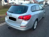 Gebraucht Opel Astra 110 PS (80 kW) 2012 Silber Kombi