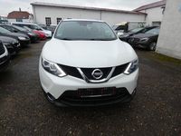 Gebraucht Nissan Qashqai Acenta 131 PS (96 kW) 2016 Weiß SUV