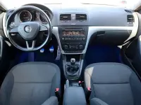 Gebraucht Skoda Yeti Ambition 122 PS (89 kW) 2015 Weiß SUV