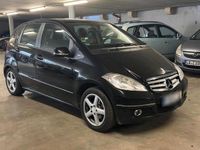 Gebraucht Mercedes A150 95 PS (69 kW) 2008 Schwarz Kleinwagen