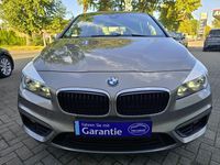 Gebraucht BMW 218 Active Tourer Basis 150 PS (110 kW) 2014 Silber Van / Kleinbus