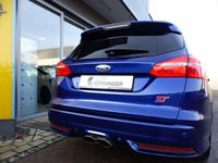 Usata Ford Focus ST 250 CV (183 kW) 2017 Blu Station wagon