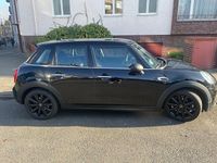Second-hand Mini ONE 102 CP (75 kW) 2015 Negru Hatchback