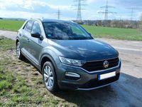 Gebraucht VW T-Roc Style 150 PS (110 kW) 2021 Grau SUV
