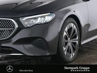 Gebraucht Mercedes E300 313 PS (230 kW) 2024 Grau Kombi
