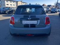 Gebraucht Mini Cooper Chili 136 PS (100 kW) 2018 Moonwalk grey (metallic) Kleinwagen