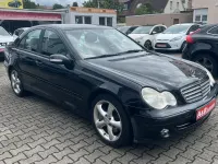 Usata Mercedes C180 143 CV (105 kW) 2006 Nero Berlina