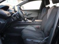 Gebraucht Peugeot 5008 Active 131 PS (96 kW) 2023 Schwarz (metallic) SUV