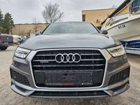 gebraucht Audi Q3 2.0 TFSI quattro sport *S-Line Sportpaket