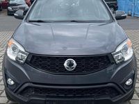 Gebraucht Ssangyong (KGM) Korando 150 PS (110 kW) 2015 Grau SUV
