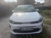 Gebraucht Kia Rio Edition 7 84 PS (61 kW) 2022 Weiß Limousine