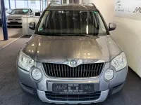 Gebraucht Skoda Yeti Experience 110 PS (80 kW) 2011 Grau SUV