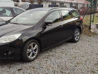 Gebraucht Ford Focus 125 PS (91 kW) 2014 Schwarz Kombi