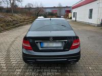 Gebraucht Mercedes C300 231 PS (169 kW) 2011 Schwarz Limousine