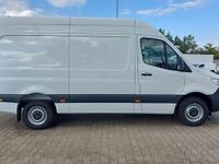 Gebraucht Mercedes Sprinter 170 PS (125 kW) 2025 Arktikweiß Van