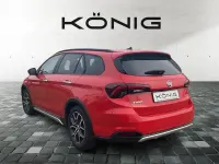 Usado Fiat Tipo Basis 131 CV (96 kW) 2023 Rojo Berlina