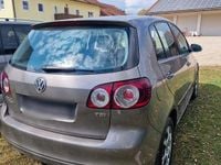 Gebraucht VW Golf Plus Cross Trendline 105 PS (77 kW) 2011 Braun Van / Kleinbus