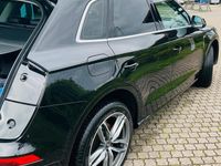 Second-hand Audi Q5 S-Line 190 CP (139 kW) 2019 Negru SUV