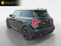 Gebraucht Mini John Cooper Works 136 PS (100 kW) 2020 Schwarz Kleinwagen