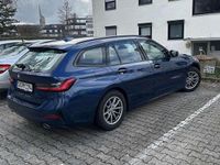 Usata BMW 318 150 CV (110 kW) 2021 Blu Station wagon