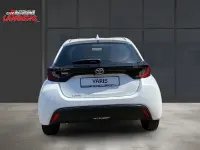 Gebraucht Toyota Yaris Basis 72 PS (52 kW) 2022 Weiß Kleinwagen
