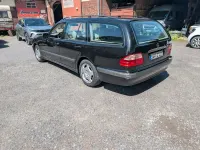 Gebraucht Mercedes E240 170 PS (125 kW) 2000 Schwarz Kombi