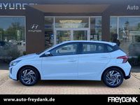 Neu Hyundai i20 Trend 101 PS (74 kW) 2025 Atlas white