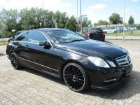 Gebraucht Mercedes E350 AMG line 265 PS (194 kW) 2012 Schwarz Coupé