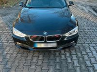 Gebraucht BMW 320 184 PS (135 kW) 2014 Schwarz Kombi