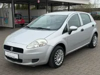 Gebraucht Fiat Grande Punto 75 PS (55 kW) 2010 Silber Kleinwagen