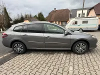 Gebraucht Renault Laguna III Expression 140 PS (102 kW) 2012 Grau Kombi