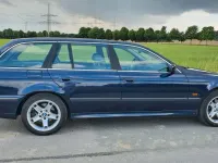 Gebraucht BMW 528 193 PS (141 kW) 1999 Blau Kombi